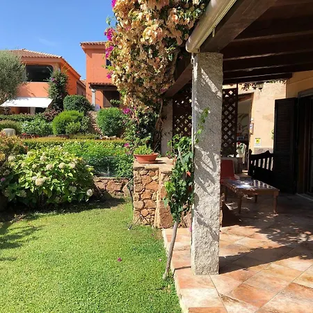 Baia Smeralda Apartament *